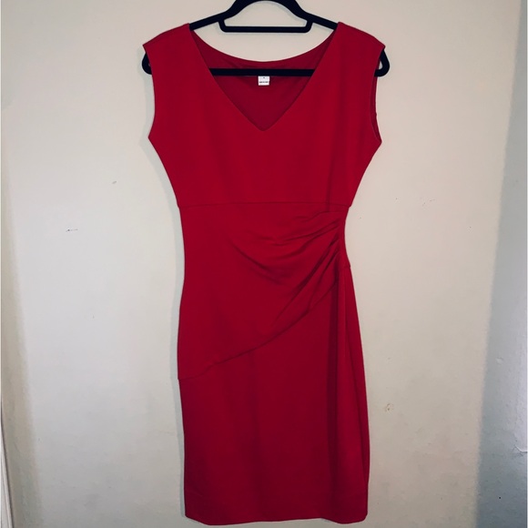 Diane Von Furstenbeg V-Neck Knee-Length Dress - Picture 4 of 10